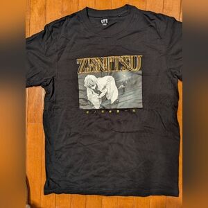 Uniqlo Zenitsu Demon Slayer Graphic Anime T-Shirt Tee Size Small